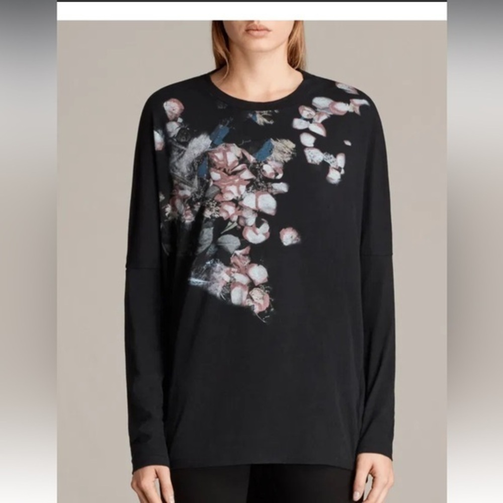 All saints Black long sleeve / elbow cut out woman’s top 
Oversized XS
